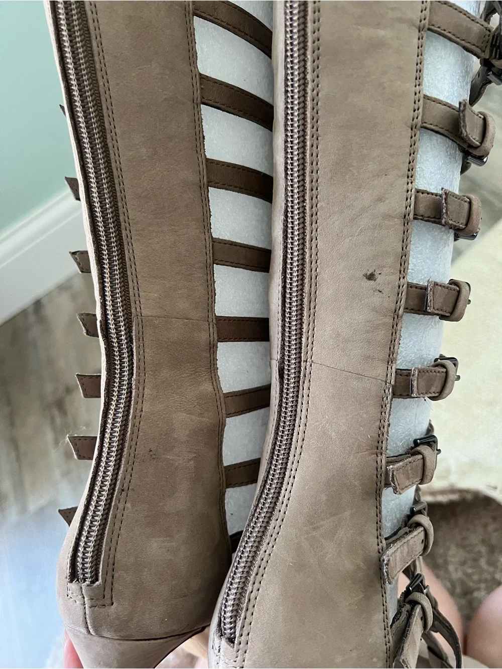 Vince Camuto Brown Gladiator Knee-High Strappy Heels - Women Shoes Size 7